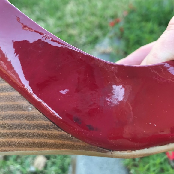 Steve Madden 8.5 Red Peep Toe Wedge - Picture 10 of 10